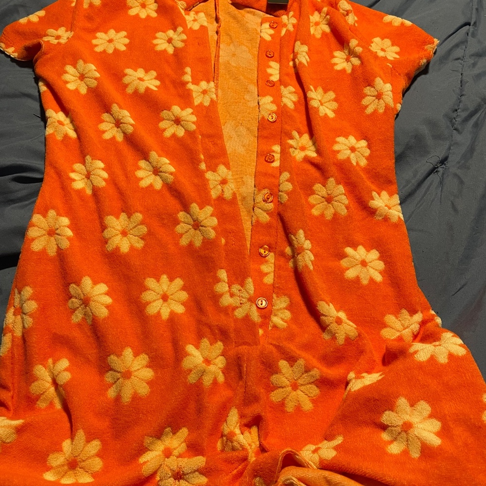 Orange Flower Rompet - Picture 3 of 6